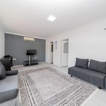 Διαμέρισμα Serene House With Sea View And Garden In Muratpasa Αττάλεια